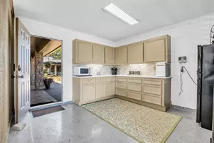 6700 Plantation Dr, Baytown, TX 77523 - Photo 37