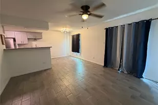 2750 Holly Hall, Houston, TX 77054 - Photo 9