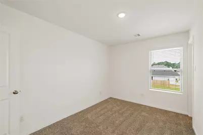 16722 N Marie Village Drive, Conroe, TX 77306 - Photo 15