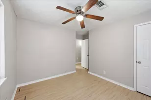 1611 Ave C, Nederland, TX 77627 - Photo 9