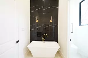 4708 Laurel St, Bellaire, TX 77401 - Photo 13