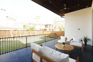 4708 Laurel St, Bellaire, TX 77401 - Photo 37