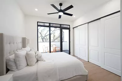 4708 Laurel St, Bellaire, TX 77401 - Photo 25