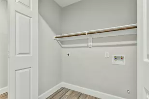 22 Cozumel Cir, Galveston, TX 77554 - Photo 13