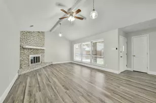 22 Cozumel Cir, Galveston, TX 77554 - Photo 5