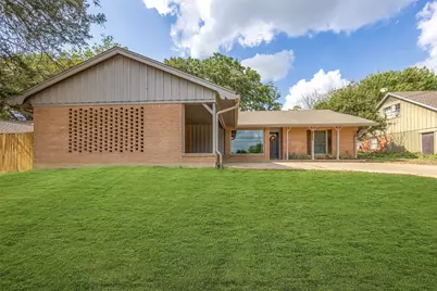 401 E Stone Street, Brenham, TX 77833 - Photo 1