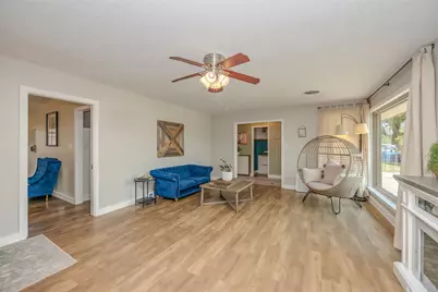 401 E Stone Street, Brenham, TX 77833 - Photo 9