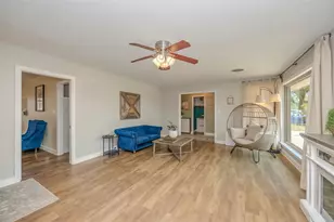 401 E Stone St, Brenham, TX 77833 - Photo 9