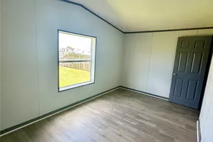 2523 Oyster Creek Bend, Oyster Creek, TX 77541 - Photo 13