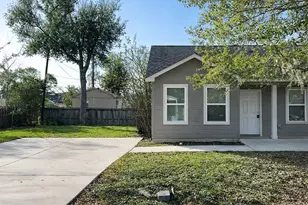 6619 Carver Rd, Houston, TX 77091 - Photo 1