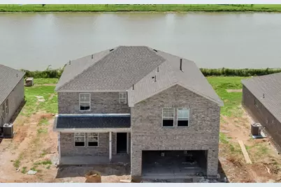 101 Woodshore Crossing, Clute, TX 77531 - Photo 9