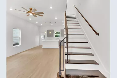 1311 E 33 Street #A, Houston, TX 77022 - Photo 9