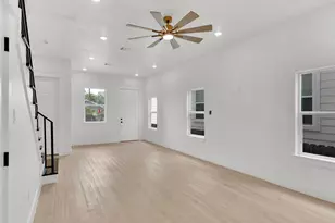 1311 E 33 St, Houston, TX 77022 - Photo 13