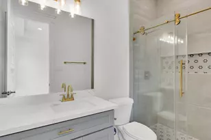 1311 E 33 St, Houston, TX 77022 - Photo 23