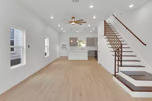 1311 E 33 St, Houston, TX 77022 - Photo 7