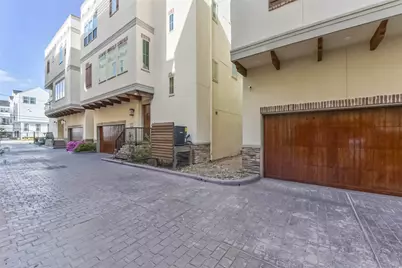 1126 W 16th Street #C, Houston, TX 77008 - Photo 5