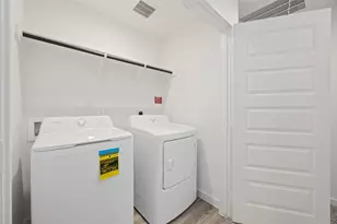 2823 Milton Ldg Ln, Houston, TX 77051 - Photo 5