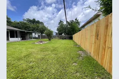 7021 Smith Drive, Hitchcock, TX 77563 - Photo 25