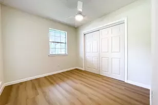 7021 Smith Dr, Hitchcock, TX 77563 - Photo 17