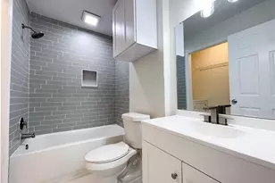 7021 Smith Dr, Hitchcock, TX 77563 - Photo 13