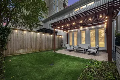2109 Briarglen Drive, Houston, TX 77027 - Photo 5