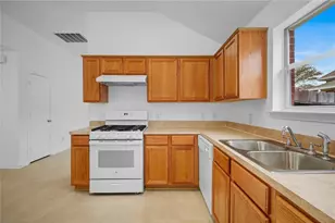 4522 Cannongate Dr, Spring, TX 77373 - Photo 9