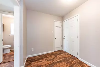 123 S Carroll Street, La Porte, TX 77571 - Photo 13