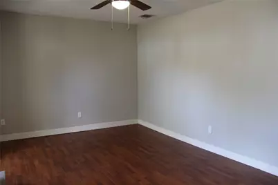 9303 Pagewood Lane, Houston, TX 77063 - Photo 13