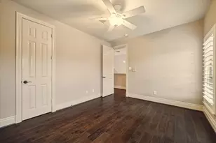 5215 Eagle Pointe Ct, Sugar Land, TX 77479 - Photo 31