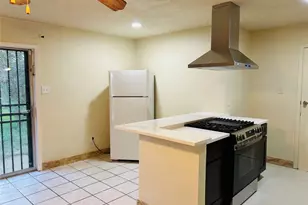 7619 Vernwood St, Houston, TX 77040 - Photo 13