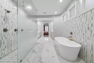 209 Malone St, Houston, TX 77007 - Photo 17