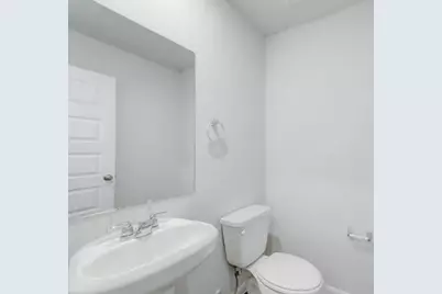 365 E Northpointe Ave, La Grange, TX 78945 - Photo 11