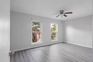 10146 Valley Club Dr, Houston, TX 77078 - Photo 9