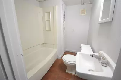 4353 Brinkley Street #5, Houston, TX 77051 - Photo 11