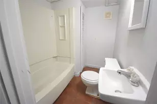 4353 Brinkley St, Houston, TX 77051 - Photo 11