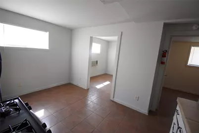 4353 Brinkley Street #5, Houston, TX 77051 - Photo 17