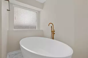 1431 N Medio River Cir, Sugar Land, TX 77478 - Photo 15