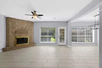 1431 N Medio River Circle, Sugar Land, TX 77478 - Photo 5