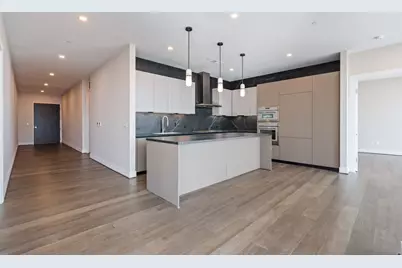 1711 Allen Parkway #2403, Houston, TX 77019 - Photo 9