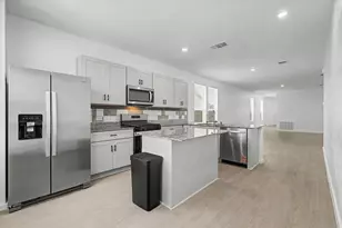511 Louis Ln, Baytown, TX 77523 - Photo 1
