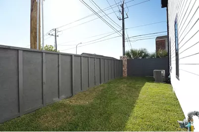 9213 Washington Heights Street, Houston, TX 77063 - Photo 27