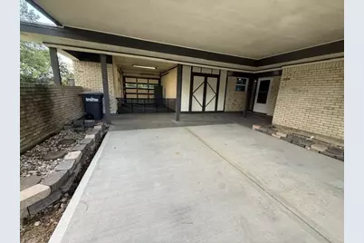 514 Idlewood Drive, Hitchcock, TX 77563 - Photo 13