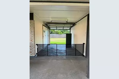 514 Idlewood Drive, Hitchcock, TX 77563 - Photo 11