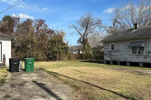 3201 Berry St, Houston, TX 77004 - Photo 3