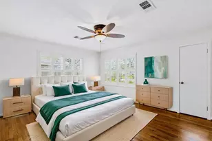 2038 Viking Dr, Houston, TX 77018 - Photo 13