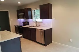 9726 Railton St, Houston, TX 77080 - Photo 5
