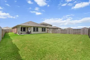 10716 Discovery Ln, Texas City, TX 77951 - Photo 33