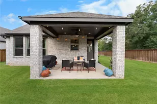 27208 Dripping Ledge Ct, Magnolia, TX 77354 - Photo 5