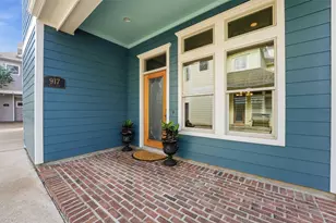 917 W 23rd St, Houston, TX 77008 - Photo 3