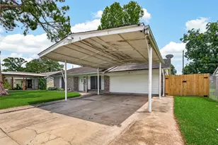 1242 Wardmont St, Houston, TX 77037 - Photo 5